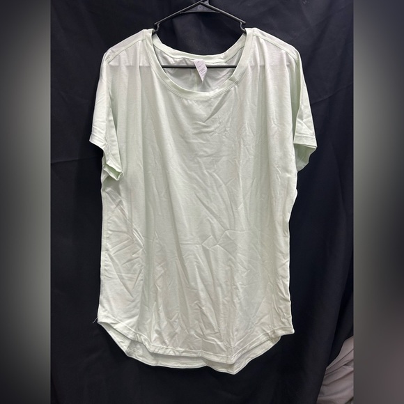 Vitality Versa Light Green Casual Full T-Shirt - Picture 1 of 9